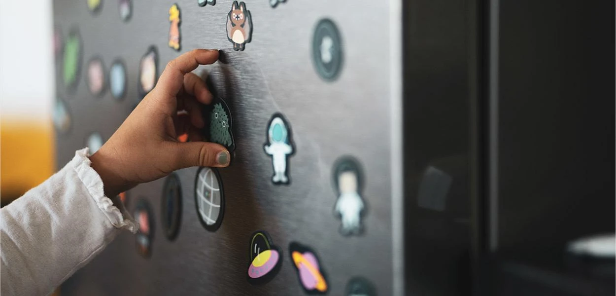 Impresi&oacute;n UV | Cree imanes de nevera personalizados con impresi&oacute;n plana UV