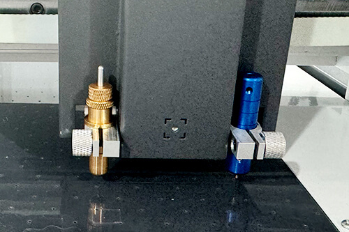 C-4067 Cortadora de Cama Plana