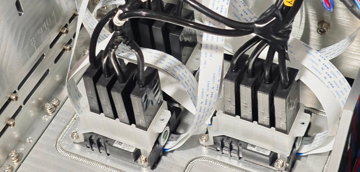 Cómo mantener eficazmente los cabezales de impresión UV y extender su vida útil
