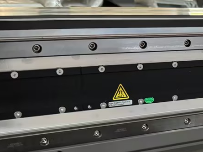 Impresora multifunción híbrida UV-H1806S