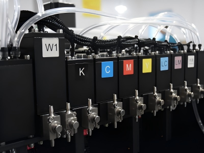 Impresora de gran formato de plataforma UV-H2513